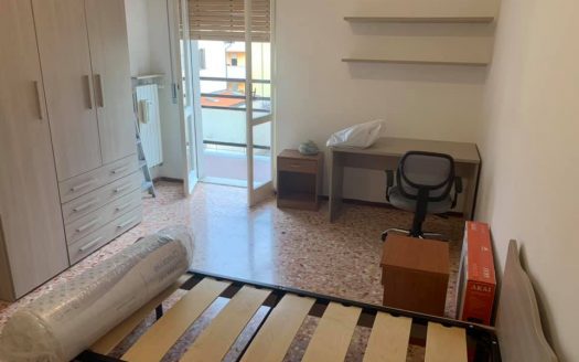 Trilocale a 2 passi dal centro San Giovanni bosco 19